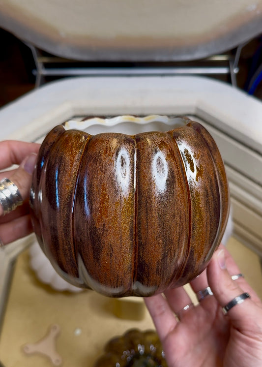 Harvest Pumpkin Planter- Autumn Copper