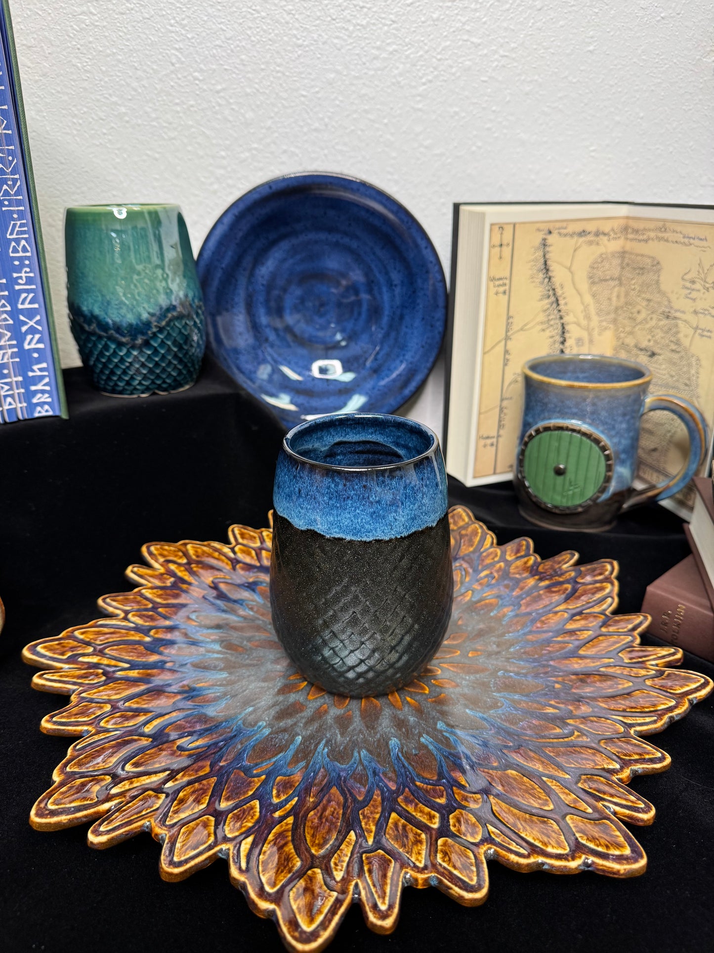 Dragon Scale Dark Shimmer Cup - 14oz
